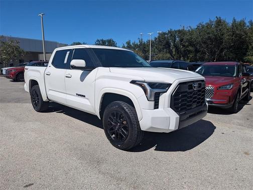 2023 Toyota Tundra SR5