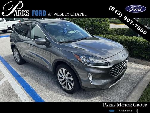 2022 Ford Escape Titanium