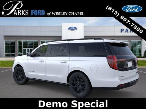 Star White 2026 Ford Expedition Max Platinum