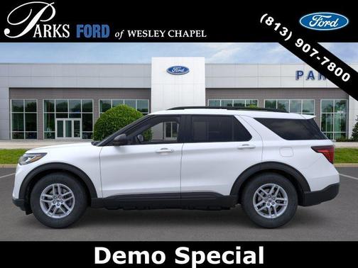 Star White 2026 Ford Explorer Active