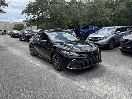 2024 Toyota Camry XLE