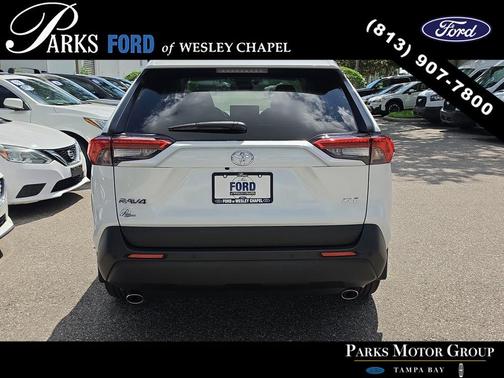 Pearl 2025 Toyota RAV4 XLE Premium