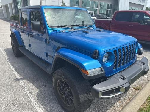 2020 Jeep Gladiator Sport