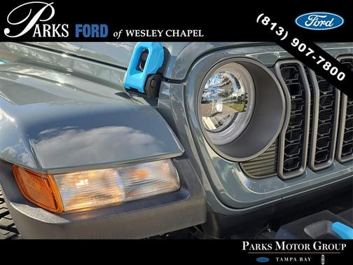 2025 Jeep Gladiator Sport