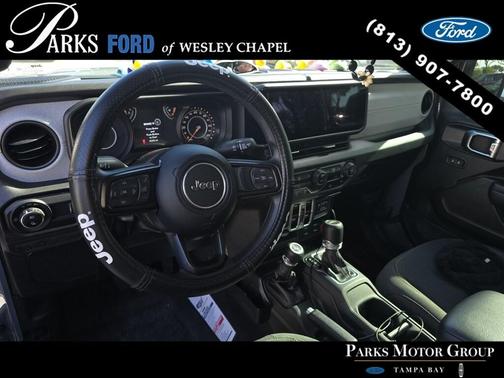 2025 Jeep Gladiator Sport