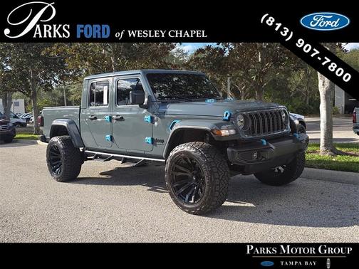2025 Jeep Gladiator Sport