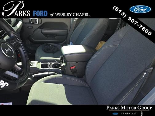 2025 Jeep Gladiator Sport