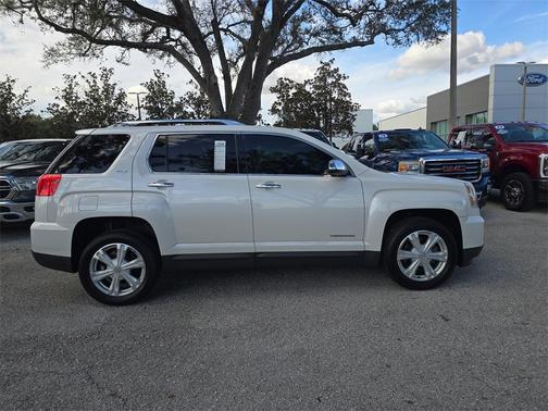 2017 GMC Terrain SLT