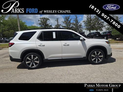 2024 Honda Pilot Touring