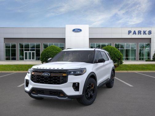 Star White 2026 Ford Explorer Tremor