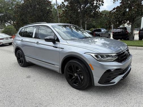 2023 Volkswagen Tiguan 2.0T SE R-Line Black