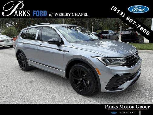 2023 Volkswagen Tiguan 2.0T SE R-Line Black