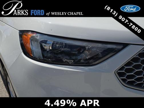 Oxford White 2023 Ford Edge SEL