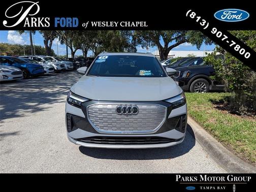 2024 Audi Q4 e-tron 40 Premium Plus