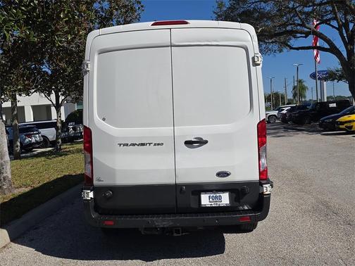 2016 Ford Transit-250 148 WB Medium Roof Cargo