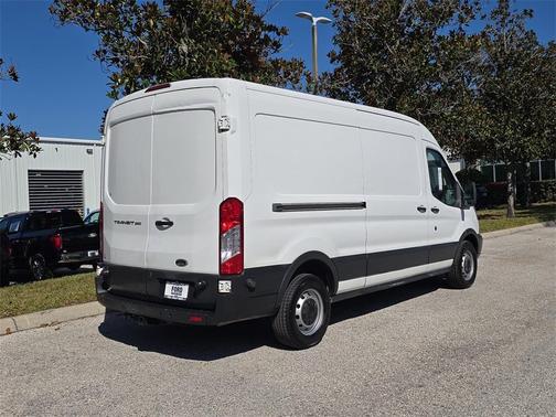 2016 Ford Transit-250 148 WB Medium Roof Cargo