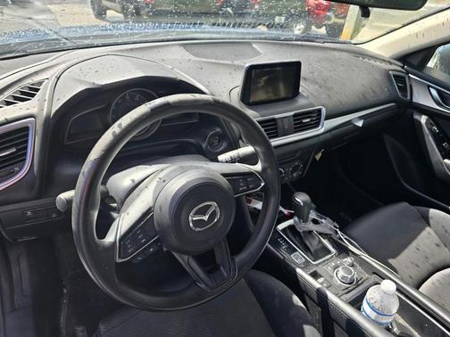 2017 Mazda Mazda3 Sport