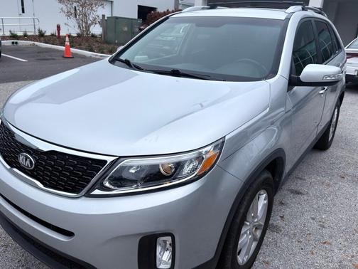 2014 Kia Sorento LX