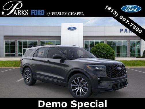 Agate Black Metallic 2026 Ford Explorer ST-Line