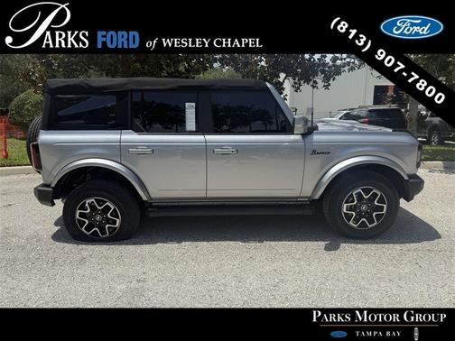 2023 Ford Bronco Outer Banks