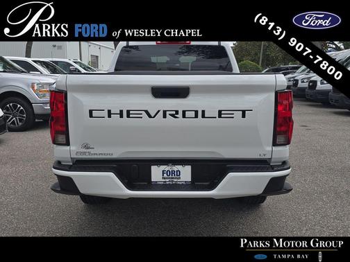 Summit White 2024 Chevrolet Colorado LT