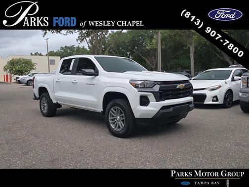 Summit White 2024 Chevrolet Colorado LT