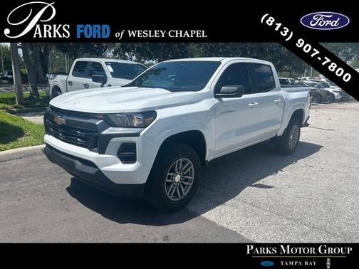 Summit White 2024 Chevrolet Colorado LT