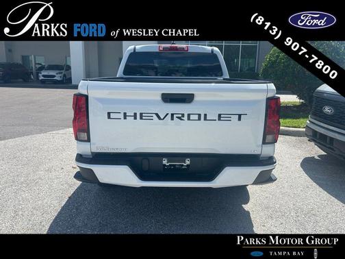 Summit White 2024 Chevrolet Colorado LT