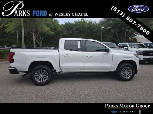 Summit White 2024 Chevrolet Colorado LT