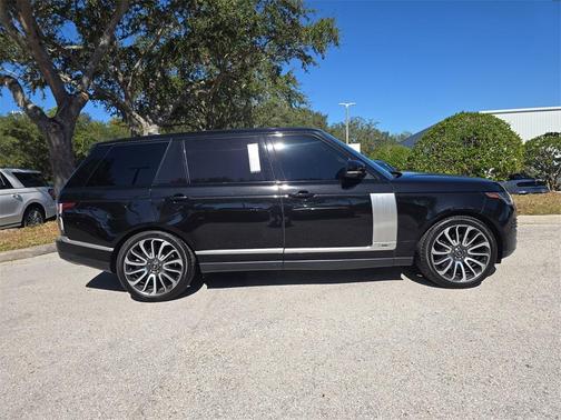 2020 Land Rover Range Rover P525 HSE LWB