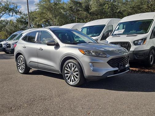 2021 Ford Escape Titanium