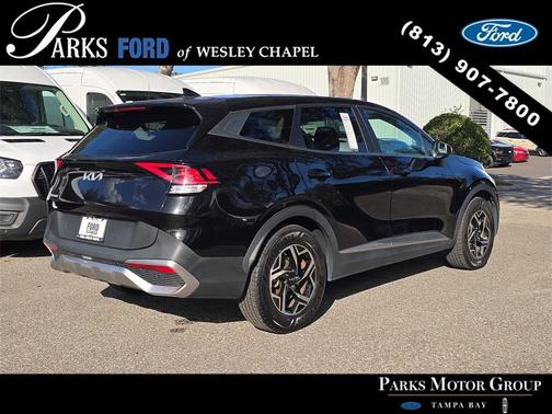 2023 Kia Sportage LX