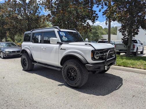 2023 Ford Bronco Outer Banks