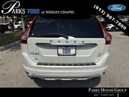 2017 Volvo XC60 T6 Dynamic