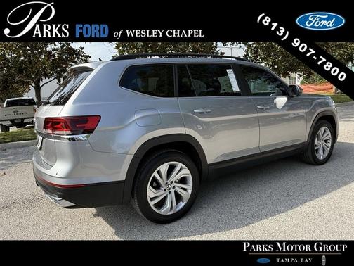 2022 Volkswagen Atlas 3.6L SE w/Technology