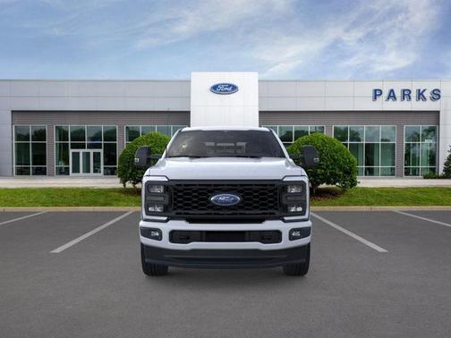 2025 Ford F-250 XL