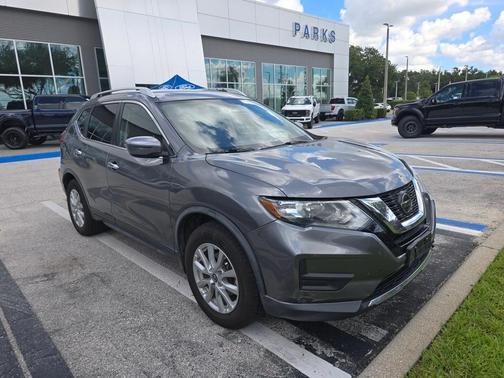 2018 Nissan Rogue SV