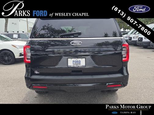 Black Metallic 2022 Ford Expedition Limited