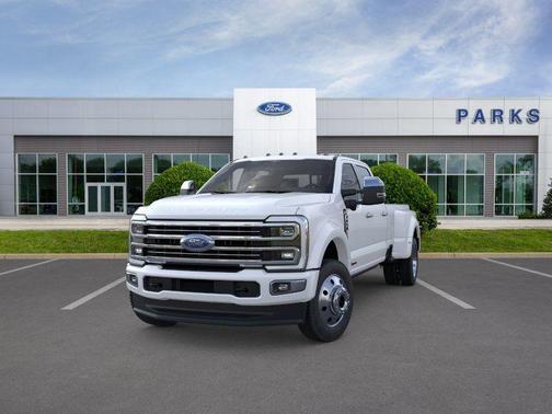 Star White 2026 Ford F-450