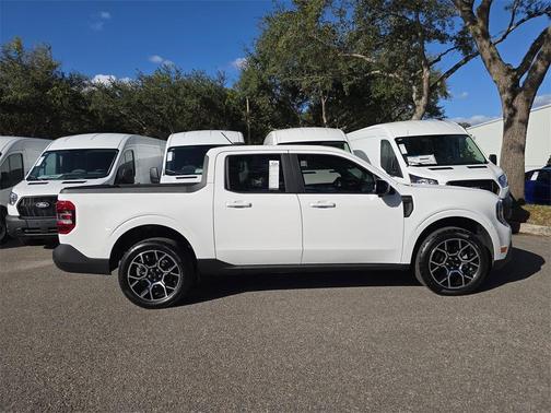 2025 Ford Maverick Lariat