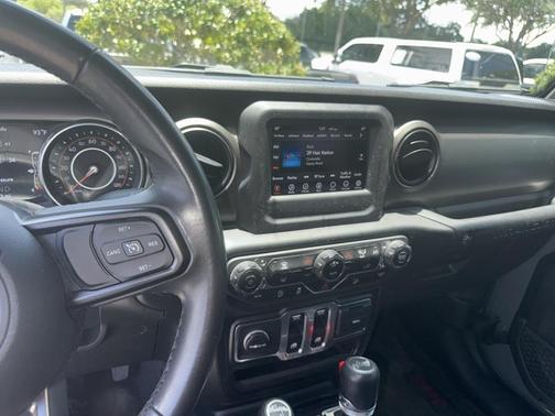 2018 Jeep Wrangler Sport