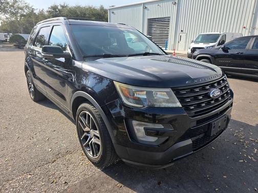 2017 Ford Explorer sport