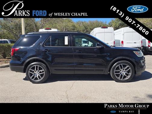 2017 Ford Explorer sport
