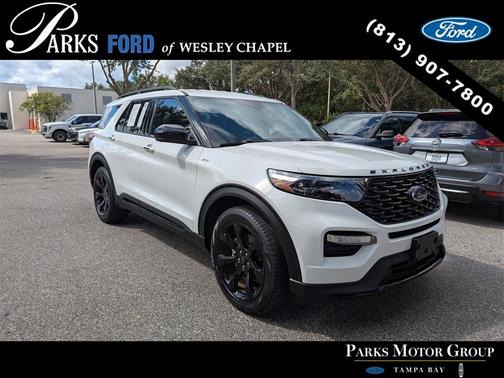 2023 Ford Explorer ST-Line