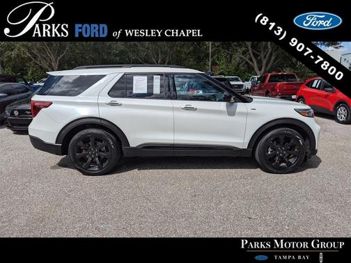 2023 Ford Explorer ST-Line