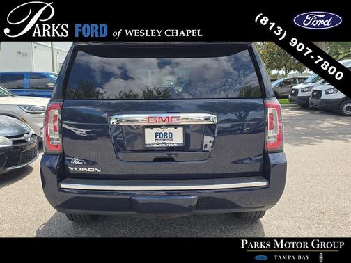 Dark Sapphire Blue Metallic 2019 GMC Yukon Denali