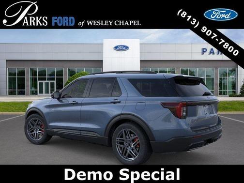 Vapor Blue Metallic 2026 Ford Explorer ST-Line