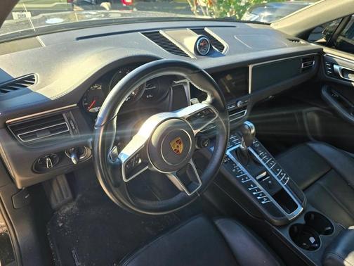 2021 Porsche Macan GTS