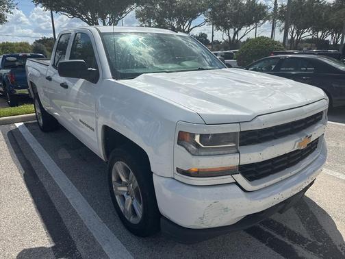 2018 Chevrolet Silverado 1500 Custom