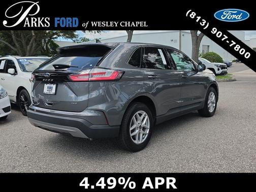 Gray Metallic 2024 Ford Edge SEL